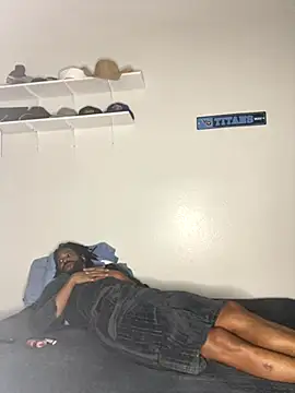 bigdinca online show from October 17, 2025, 6:10 pm