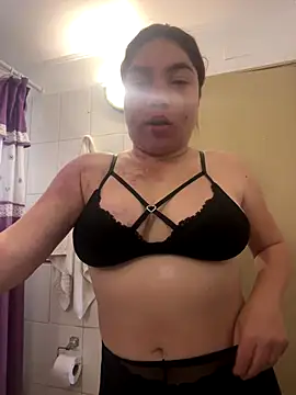 Snapshot of WhiteWomen chatting on September 21, 2025, 3:13 pm WhiteWomen online show from September 21, 2025, 3:13 pm