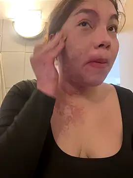 Snapshot of WhiteWomen chatting on September 28, 2025, 7:08 pm WhiteWomen online show from September 28, 2025, 7:08 pm