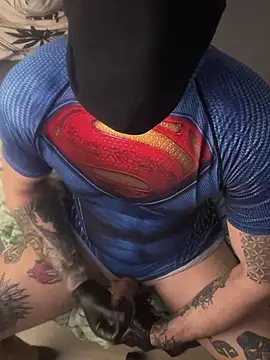 Snapshot of LuggiJack chatting on December 23, 2024, 1:08 am LuggiJack online show from December 23, 2024, 1:08 am