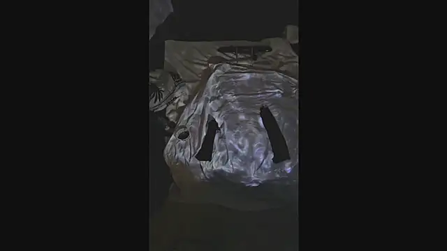 Snapshot of LuggiJack chatting on March 16, 2026, 8:40 am LuggiJack online show from March 16, 2026, 8:40 am