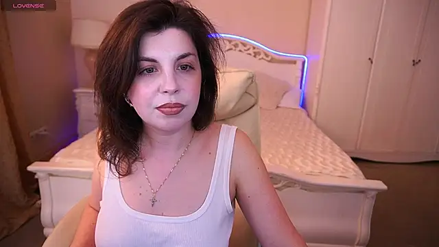 MirandaWong online show from March 21, 2025, 12:50 pm