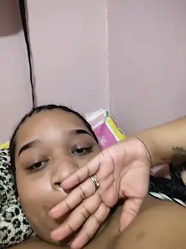 Snapshot of vic_pretynhaa chatting on July 18, 2026, 1:15 pm vic pretynhaa online show from July 18, 2026, 1:15 pm