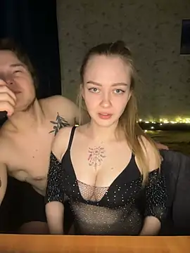 Family-Mm1 online show from March 15, 2025, 4:02 am