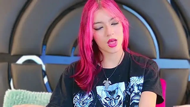 Snapshot of ElizabetthKitty chatting on February 5, 2025, 6:59 pm ElizabetthKitty online show from February 5, 2025, 6:59 pm