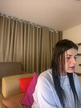Snapshot of Alice_Biel chatting on May 20, 2026, 1:17 pm Alice Biel online show from May 20, 2026, 1:17 pm