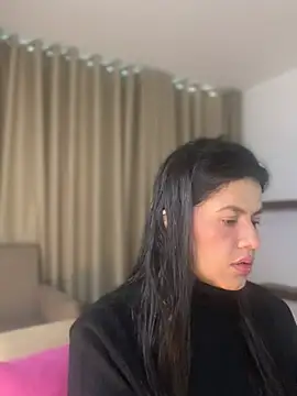 Snapshot of Alice_Biel chatting on May 23, 2026, 1:48 pm Alice Biel online show from May 23, 2026, 1:48 pm