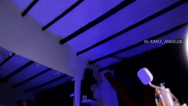 karly angeel online show from February 17, 2026, 11:44 pm