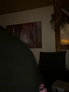 Snapshot of herz_steht_kopf90 chatting on February 20, 2025, 10:15 pm herz steht kopf90 online show from February 20, 2025, 10:15 pm