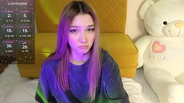 Snapshot of LuxuryGirl__ chatting on January 14, 2025, 11:20 am LuxuryGirl online show from January 14, 2025, 11:20 am