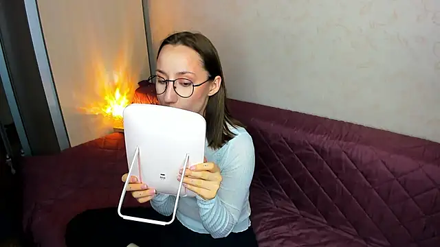 MelodyOfLovee online show from March 24, 2026, 10:26 pm