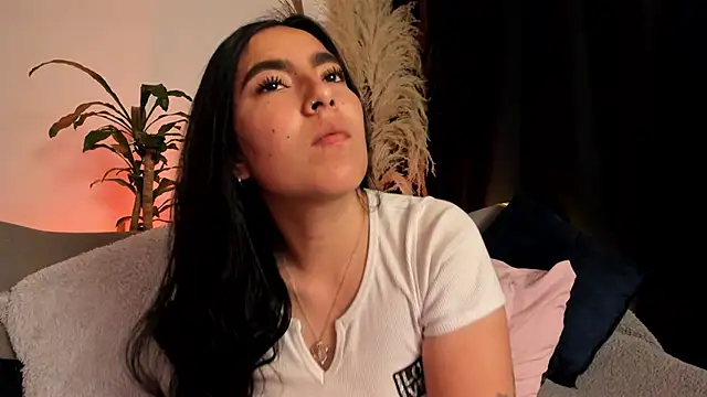 Serenity Day online show from February 20, 2026, 12:07 am