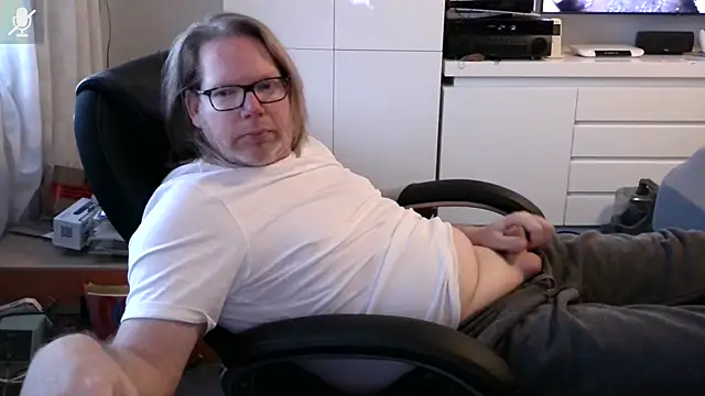 VSteph online show from February 22, 2026, 3:43 pm