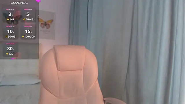 Snapshot of liss_black chatting on March 20, 2025, 3:47 pm liss black online show from March 20, 2025, 3:47 pm