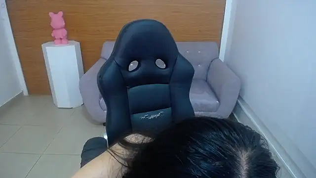 Chinatsu t online show from December 19, 2025, 12:56 pm