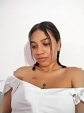 Snapshot of nina_carther chatting on February 4, 2025, 10:54 am nina carther online show from February 4, 2025, 10:54 am