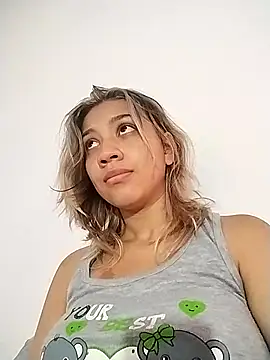 Snapshot of nina_carther chatting on February 10, 2025, 1:33 pm nina carther online show from February 10, 2025, 1:33 pm