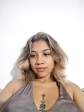 Snapshot of nina_carther chatting on February 16, 2025, 1:27 pm nina carther online show from February 16, 2025, 1:27 pm