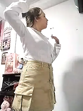 Snapshot of nina_carther chatting on February 28, 2025, 4:31 pm nina carther online show from February 28, 2025, 4:31 pm