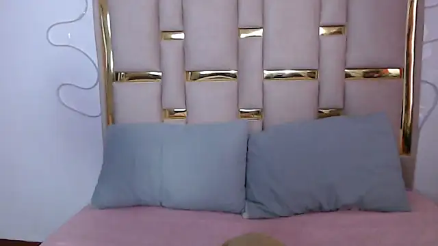 Snapshot of nina_carther chatting on September 30, 2025, 11:59 am nina carther online show from September 30, 2025, 11:59 am