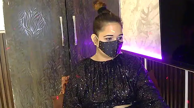 Snapshot of fabdemira chatting on December 5, 2024, 7:38 pm fabdemira online show from December 5, 2024, 7:38 pm