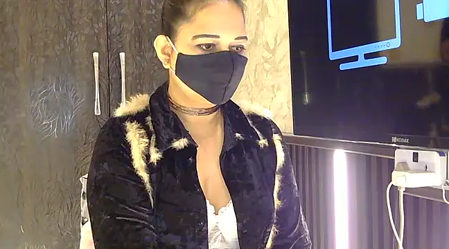 Snapshot of fabdemira chatting on December 26, 2024, 8:42 pm fabdemira online show from December 26, 2024, 8:42 pm