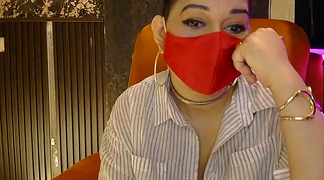 Snapshot of fabdemira chatting on February 15, 2025, 10:10 pm fabdemira online show from February 15, 2025, 10:10 pm