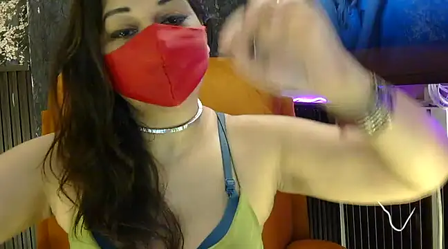 Snapshot of fabdemira chatting on February 16, 2025, 6:43 pm fabdemira online show from February 16, 2025, 6:43 pm