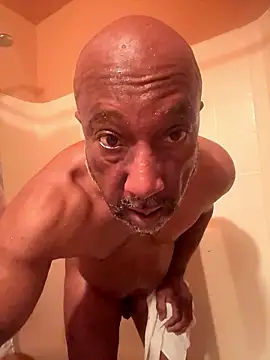 Snapshot of pononi420 chatting on January 7, 2026, 1:46 pm pononi420 online show from January 7, 2026, 1:46 pm