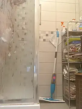 Snapshot of boysexy350 chatting on December 22, 2025, 12:51 am boysexy350 online show from December 22, 2025, 12:51 am