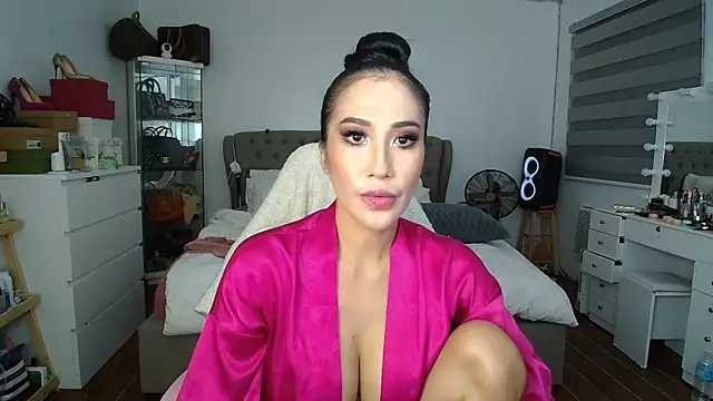 aya saki online show from January 13, 2026, 2:00 pm