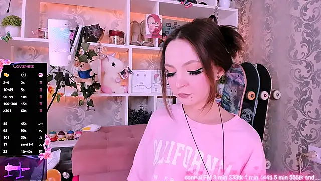 Snapshot of _AsyaSweet chatting on September 10, 2025, 11:21 am AsyaSweet online show from September 10, 2025, 11:21 am