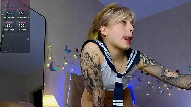 lavenderluxe online show from March 12, 2025, 9:24 pm