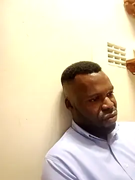 Snapshot of Touch_mysoul chatting on November 3, 2025, 12:50 pm Touch mysoul online show from November 3, 2025, 12:50 pm