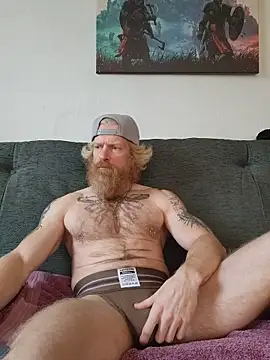 Gingerbeard40 online show from March 25, 2026, 5:13 am