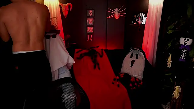 Snapshot of Aaronfox_x chatting on October 13, 2025, 12:21 am Aaronfox x online show from October 13, 2025, 12:21 am