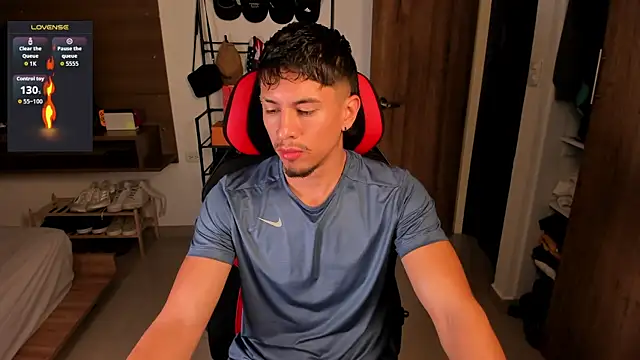 Aaronfox x online show from July 22, 2026, 12:46 am