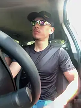 Aaronfox x online show from July 24, 2026, 3:54 pm