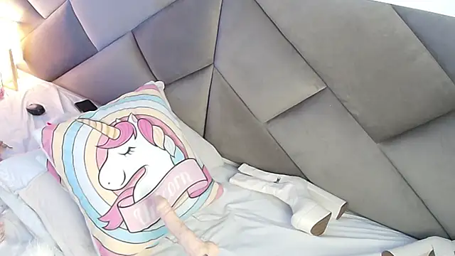 Snapshot of brigiitte_rohan chatting on February 6, 2025, 12:22 am brigiitte rohan online show from February 6, 2025, 12:22 am