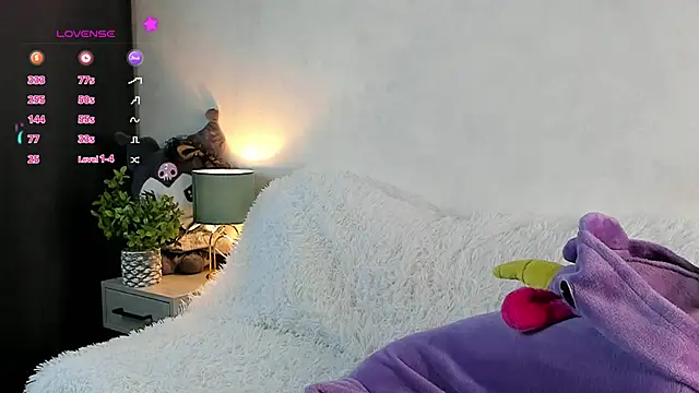 Snapshot of MeghanElson chatting on February 4, 2025, 11:27 am MeghanElson online show from February 4, 2025, 11:27 am