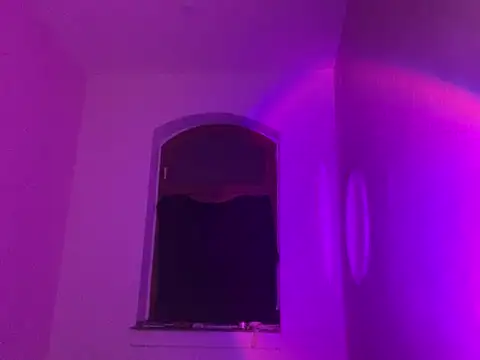 Snapshot of madelinexx chatting on February 20, 2025, 11:21 pm madelinexx online show from February 20, 2025, 11:21 pm