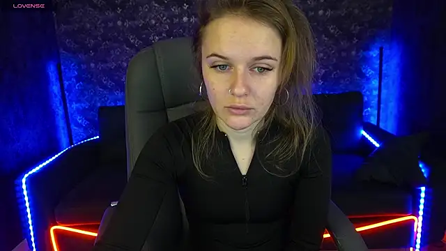 MaribelRiverr  online show from January 25, 2025, 6:23 am