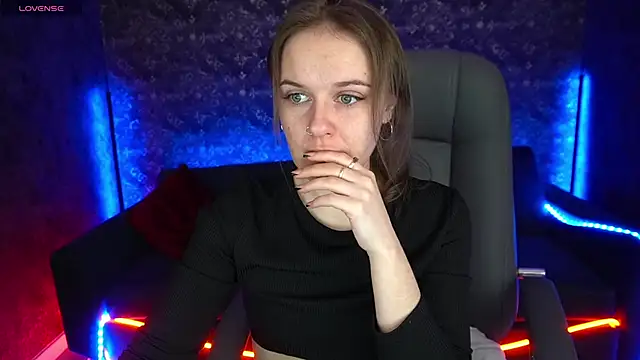 MaribelRiverr  online show from March 1, 2025, 6:35 am