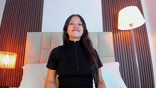 Snapshot of Jaslyn__Smith chatting on May 20, 2026, 2:12 pm Jaslyn Smith online show from May 20, 2026, 2:12 pm