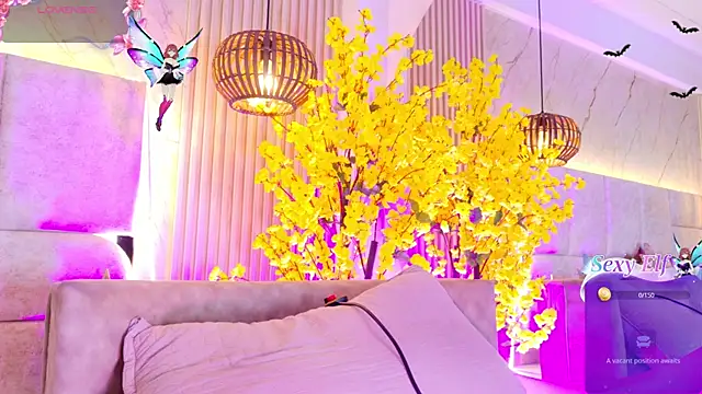 KimVelezz online show from July 17, 2026, 2:29 am