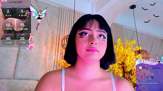 KimVelezz online show from July 27, 2026, 2:40 am