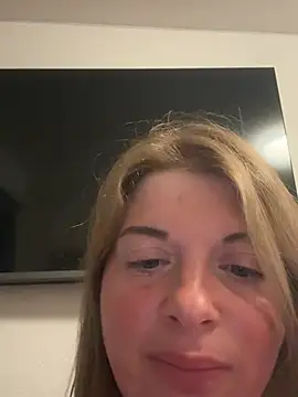 Lombada online show from July 13, 2026, 9:39 pm