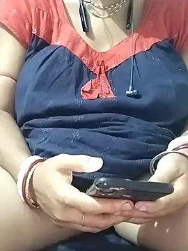 miss-Riy online show from July 13, 2026, 5:16 pm
