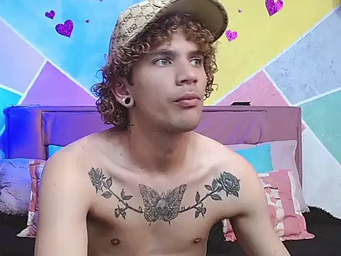 tylor boy online show from October 6, 2025, 1:14 am