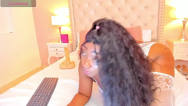 Snapshot of Gabriiela_ chatting on October 11, 2025, 6:12 am Gabriiela online show from October 11, 2025, 6:12 am